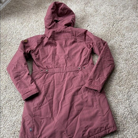 Women’s Fjallraven Kiruna Padded Parka - Picture 12 of 15